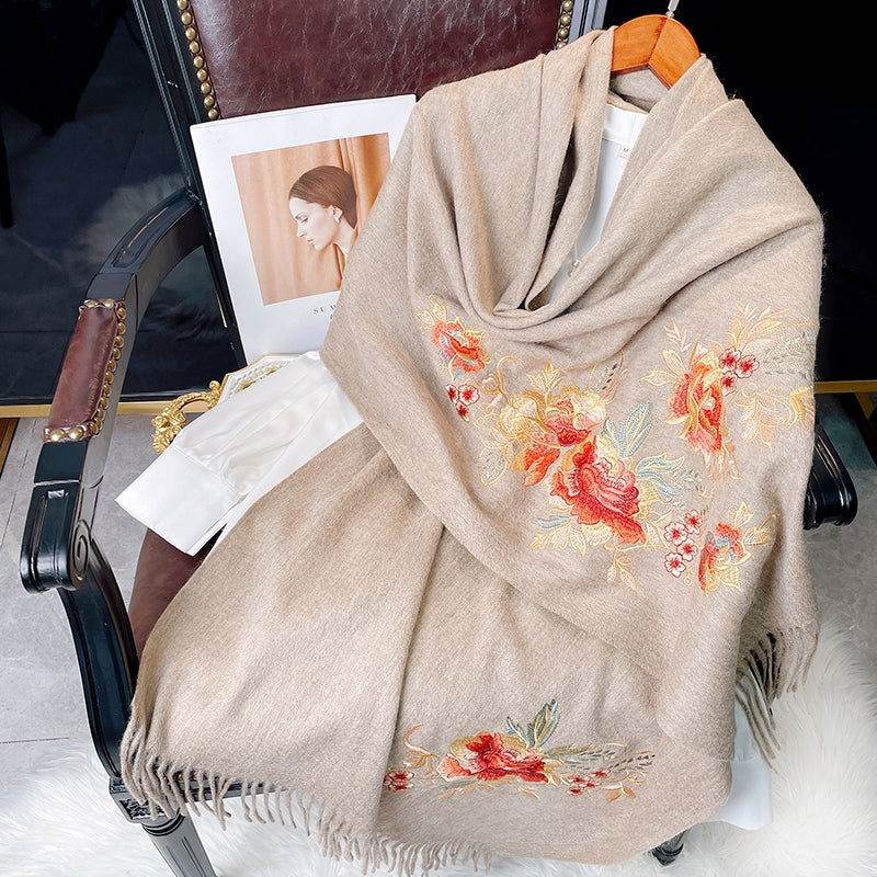 Embroidery 100% Pure Cashmere Scarf Elegant Floral Design 200x60 cm - Image 2